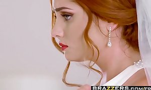 Brazzers - brazzers exxtra - dirty bride scene starring lennox luxe coupled with chad white